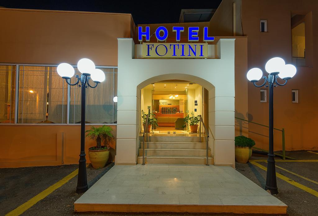 Hotel Fotini Kalamata Dış mekan fotoğraf