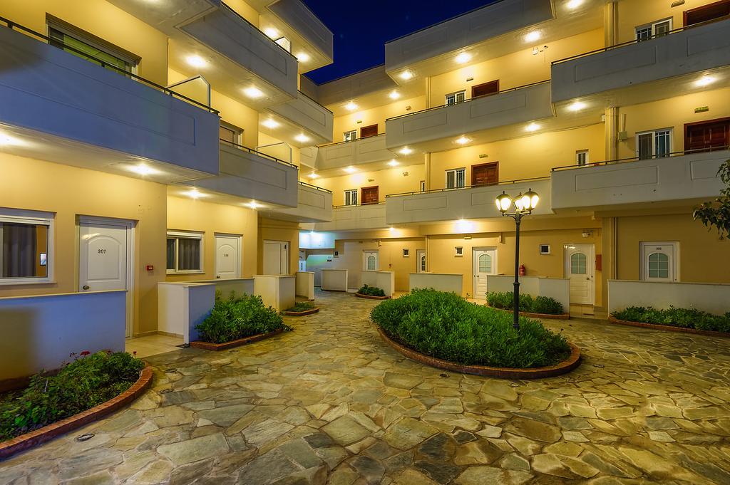 Hotel Fotini Kalamata Dış mekan fotoğraf