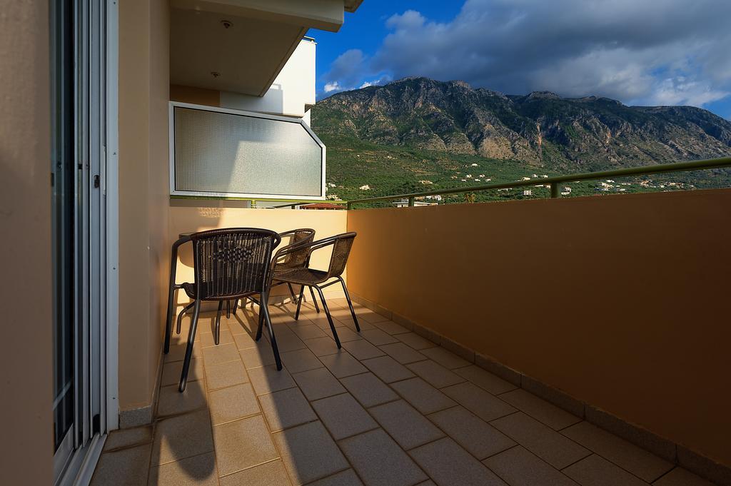 Hotel Fotini Kalamata Oda fotoğraf