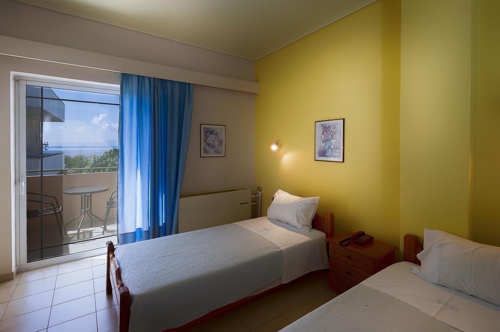 Hotel Fotini Kalamata Oda fotoğraf