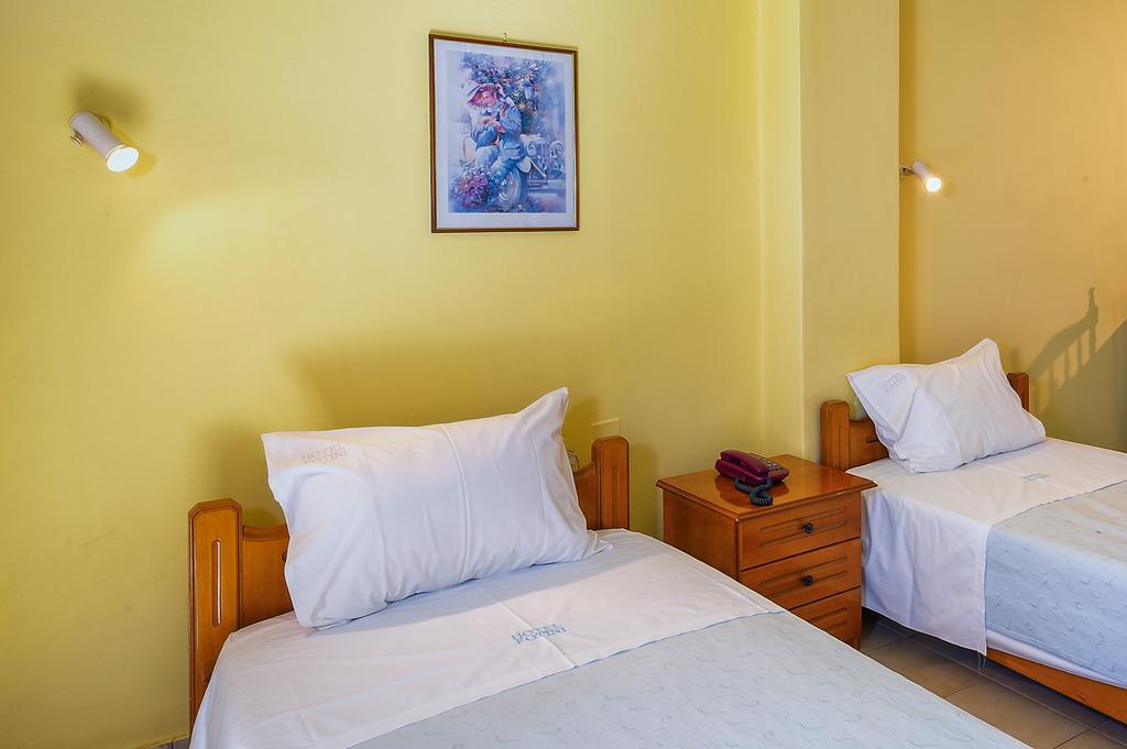 Hotel Fotini Kalamata Oda fotoğraf